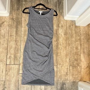 NEW WITHOUT TAGS Leith asymmetrical hem ruched side sleeveless dress